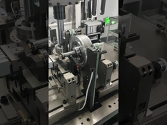 Двухстанционная электрическая треугольная двигательная роторная горизонтальная автоматическая балансирующая машина